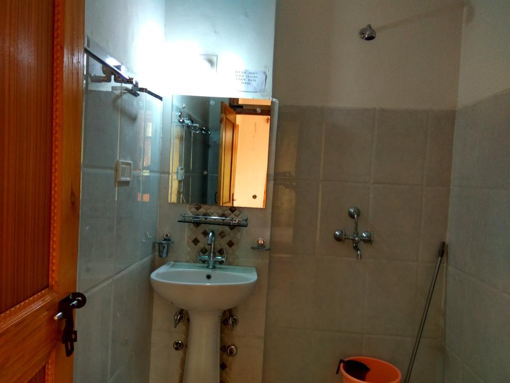 Nathula Guest House Лех Екстериор снимка